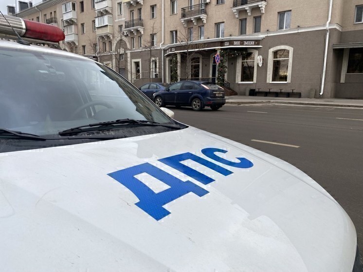 В Валуйском округе иномарка сбила подростка на мотоцикле