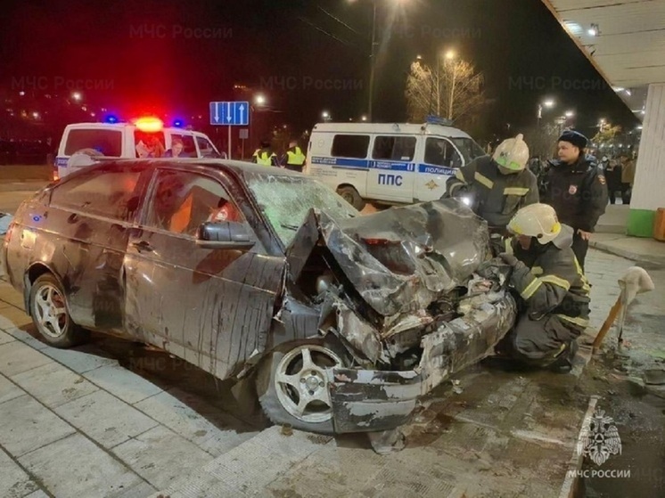 Заключили под стражу свердловчанина, задавившего двух девочек в Ревде