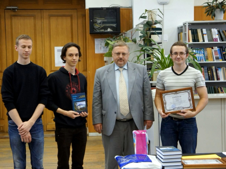 Гравитационная антенна и завод: инженеры разных поколений рассказали о своих мечтах2