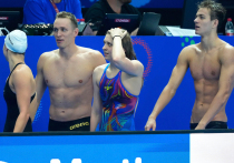 Международный руководящий орган водных видов спорта World Aquatics призвал европейских чиновников пересмотреть политические ограничения, запрещающие российским спортсменам выступать под нейтральным флагом на предстоящем в ноябре чемпионате Европы по плаванию на короткой воде, который пройдет в начале декабря Люблине (Польша)