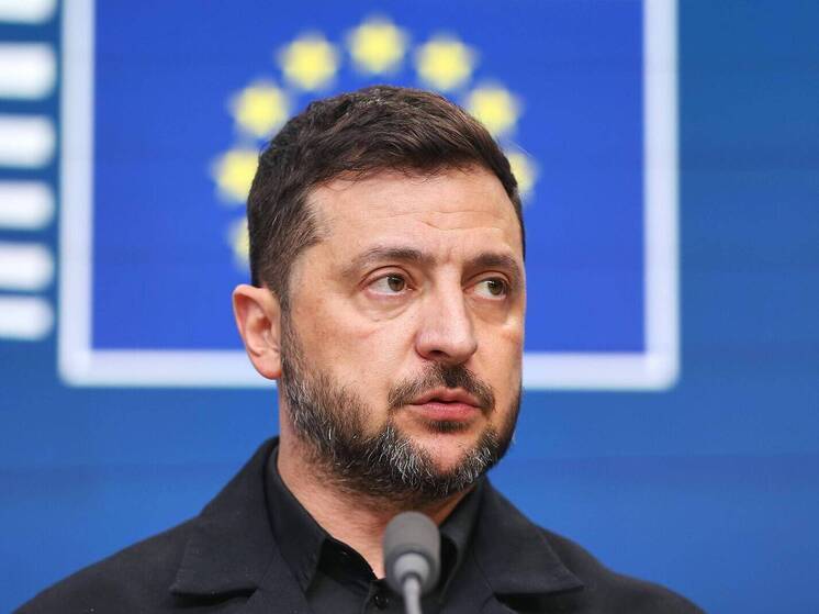 Критический рубеж: истощение бюджета и ресурсов ведет Украину к неминуемому поражению