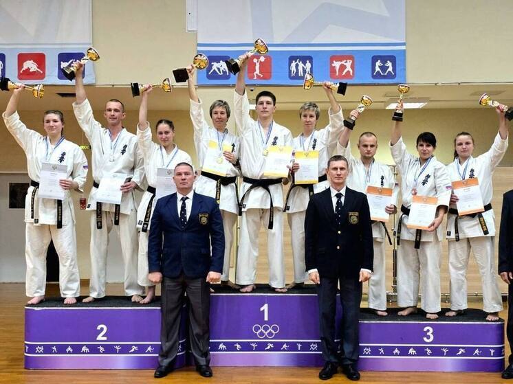 Тамбовские самураи: сборная вернулась с всероссийского турнира по киокусинкай с медалями
