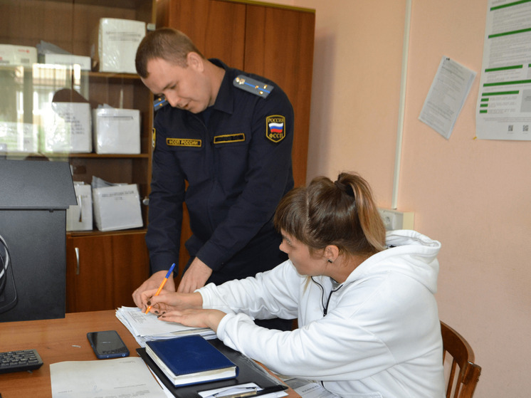 Жительница Костромы запрещала экс-супругу общаться с дочерью