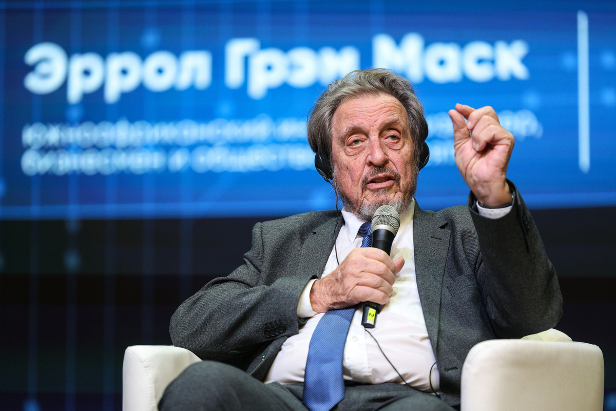 Отец Илона Маска раскрыл свои впечатления о России