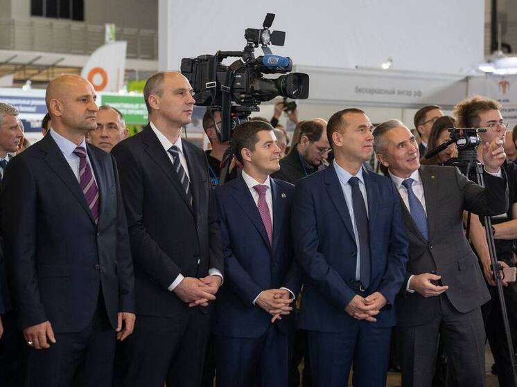 Глава Ямала поучаствовал на совете при полпреде по развитию АПК Урала