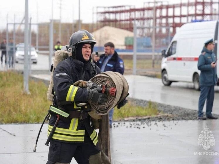 Кладовая горела в жилом доме в Ноябрьске