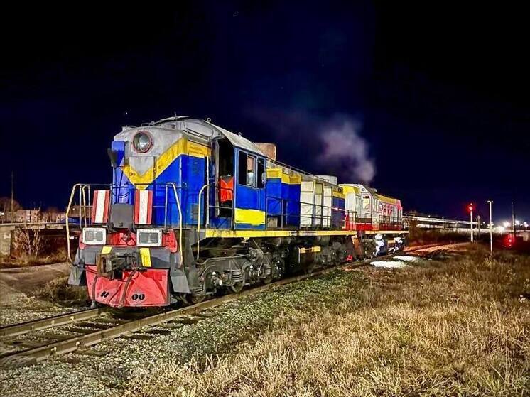 Дизельный тепловоз загорелся в Новосибирской области