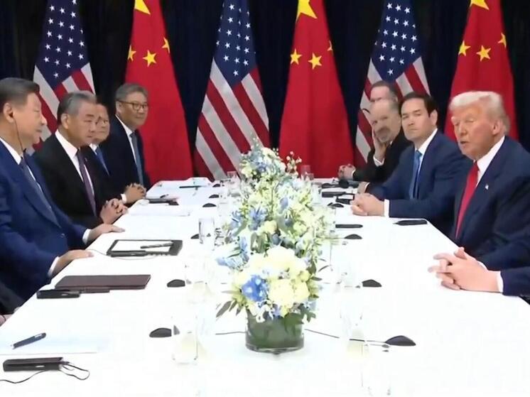 Президент США опубликовал в соцсети ядерную угрозу