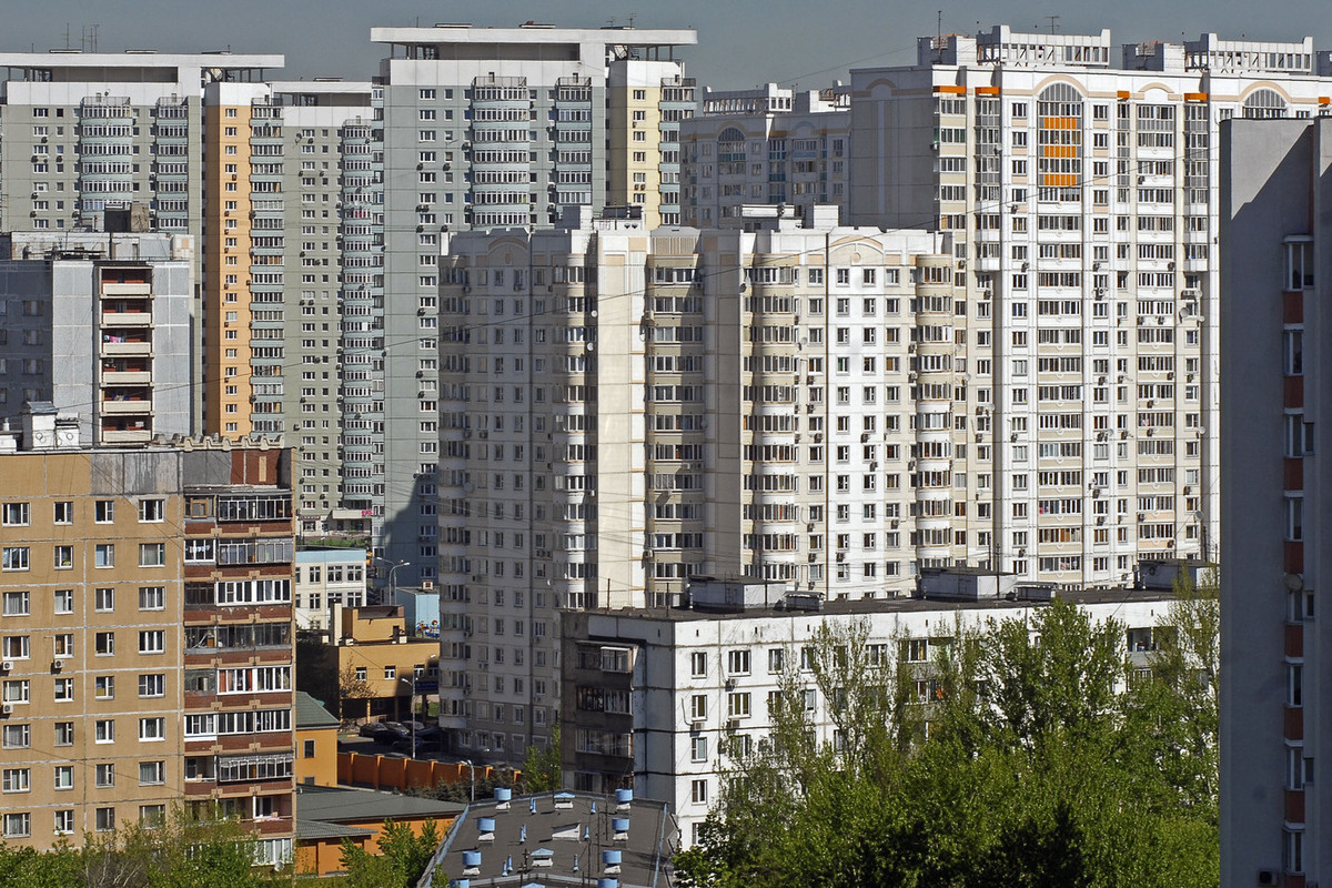 Пенсионерка хочет лишить москвичку квартиры, сославшись на мошенников