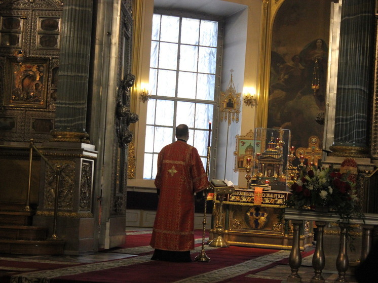 Пастырь призвал балтийских воинов следовать примеру Лонгина Сотника