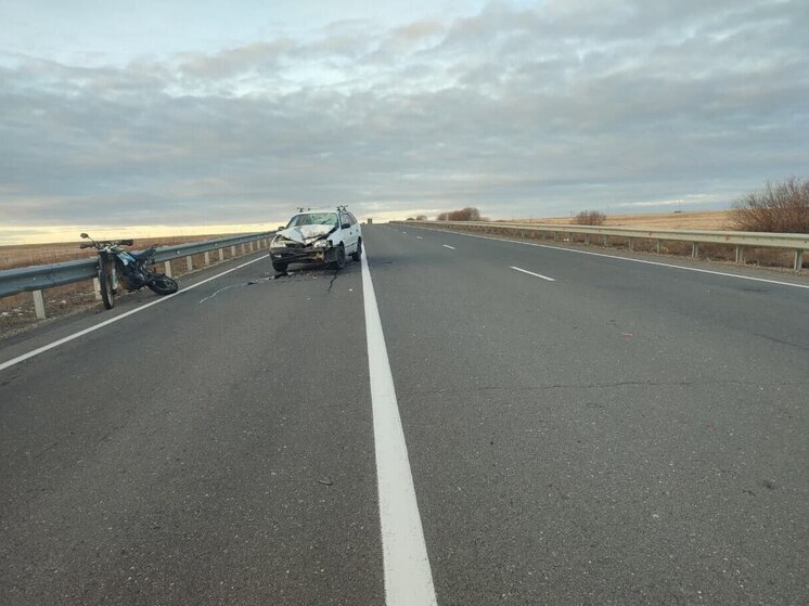 Мотоциклист погиб в столкновении с автомобилем в Забайкалье