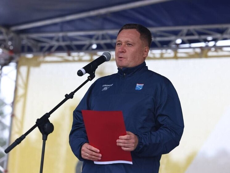 В комитете по спорту Ленобласти поздравили тренеров региона с праздником