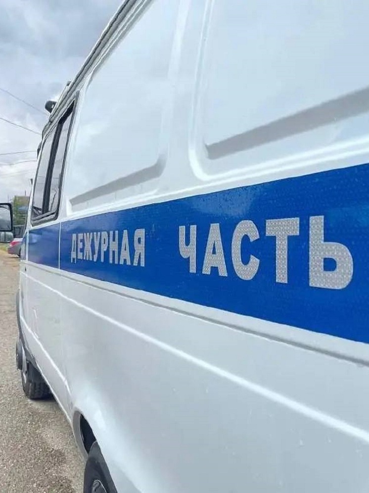 Элистинец ранил ножом посетителей кафе и скрылся