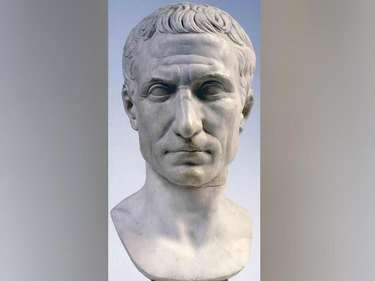 Образовательный провал оставил школьников без экзамена: запутались в Цезарях