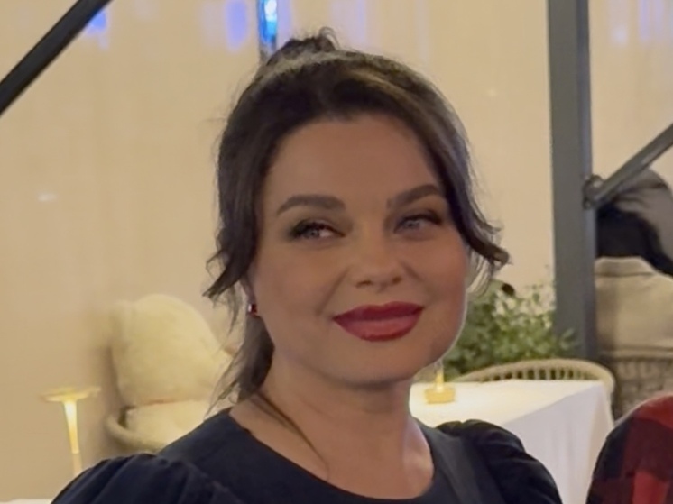 Наташа Королева отказалась от денег