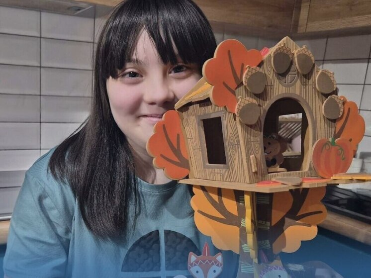 Школьница из Тюменской области создала символ единства и дружбы