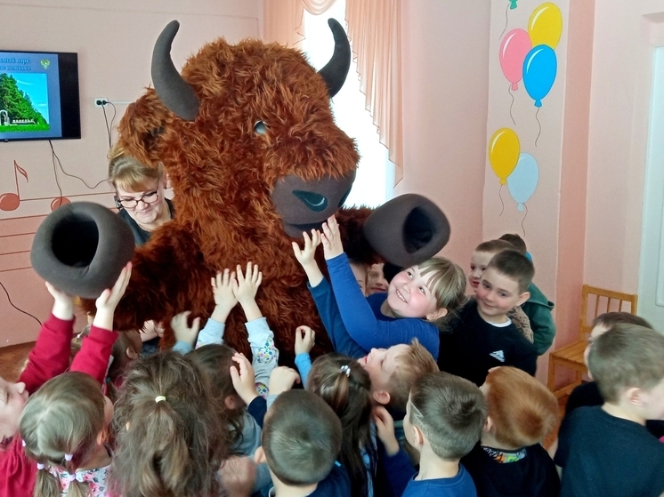 В Орловской области объявили онлайн-конкурс «Зубриный слоган»