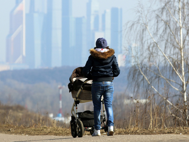 Суперсмертность мужского населения России, сокращение «репродуктивного окна» (то есть вероятность женщины забеременеть), урбанизацию и многие другие вопросы рассмотрели на этой неделе члены Президиума Российской академии наук