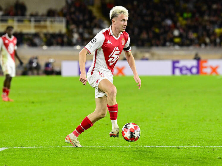 Четырёхкратный обладатель Кубка России в составе московского «Локомотива» и бывший главный тренер «Уфы» Евгений Харлачёв в эксклюзивном интервью «МК-Спорт» высказался о первых с января забитых голах российского полузащитника Александра Головина в чемпионате Франции, а также о перспективах отличившегося впервые с февраля хавбека «Реал Сосьедад» Арсена Захаряна.