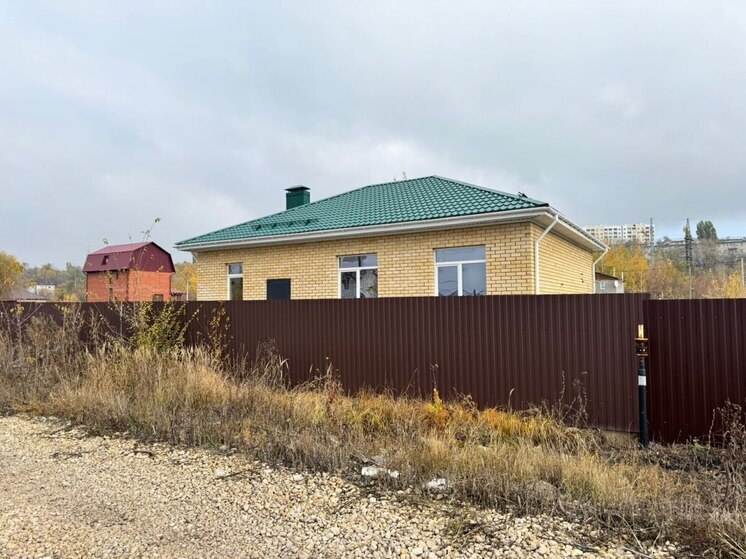 На окраине Саратова обнаружены нигде не зарегистрированные дома