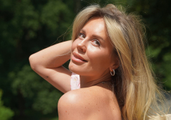 Кузнецов может уйти из «Металлурга» так же внезапно, как пришел: фото очаровательной супруги хоккеиста