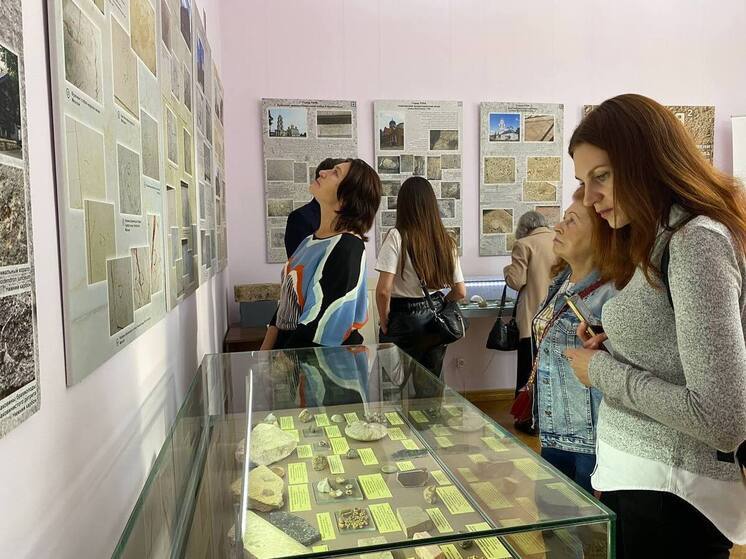 Двухмиллиардные окаменелости появились в тульском музее