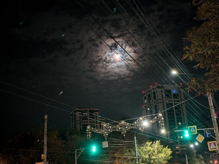 Вечерний вой сирен встревожил жителей Воронежа