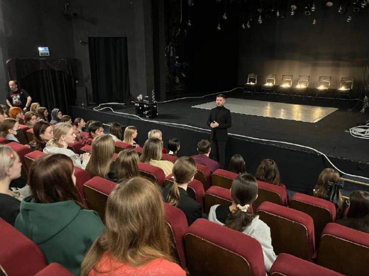В Тюменской области на грант правительства создан патриотический спектакль