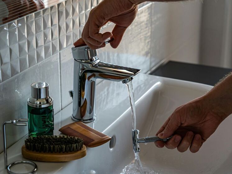 В Ленинском районе Махачкалы отключат воду из-за ремонта теплотрассы