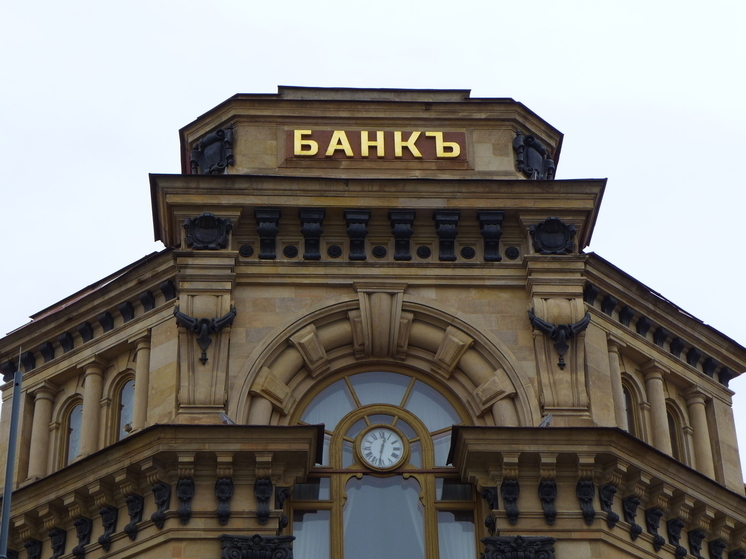 В РФ банки начали без предупреждения изменять условия кредитов