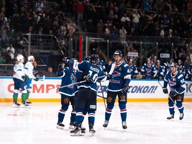 Красноярский «Сокол» одержал пятую победу подряд в матче с «Торосом»