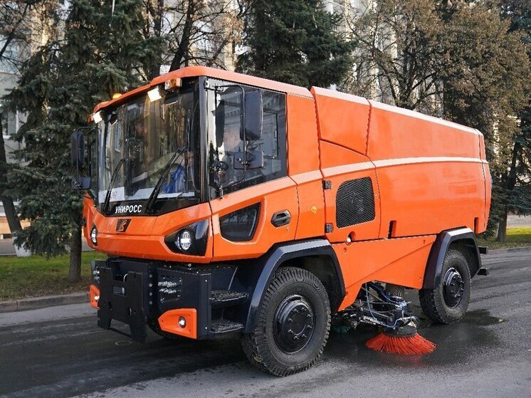 Инженеры из Кемерова создали инновационную уборочную машину