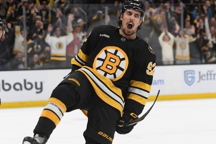 Шайба Хуснутдинова принесла «Бостону» победу над «Баффало»