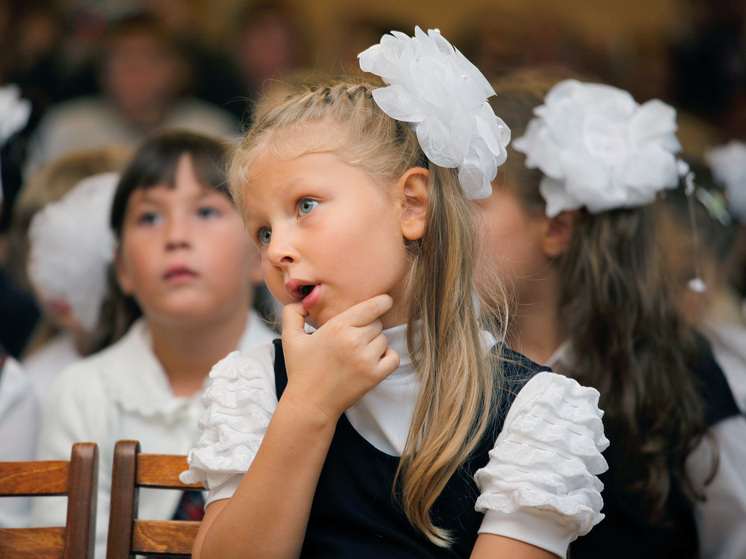 В России заявили о готовности перехода на 12-летнее школьное образование