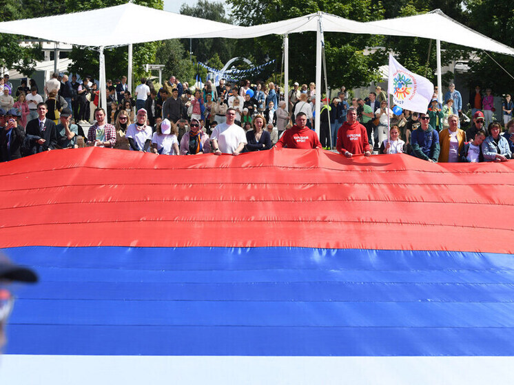 Массовый патриотический флешмоб организуют в Казани в преддверии Дня народного единства