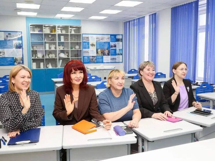 Педагоги Надыма помогут школьникам Донбасса подготовиться к экзаменам