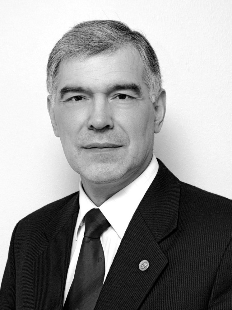 Новосибирск прощается с офтальмологом Владимиром Кашниковым