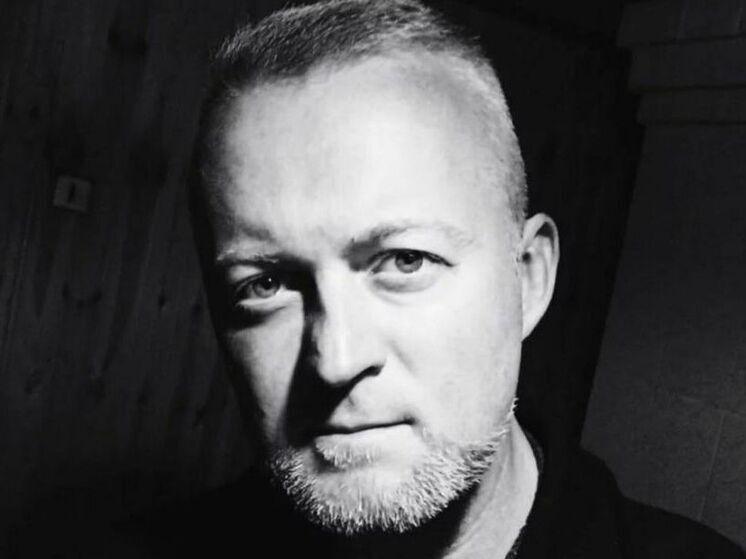 Брянского артиста номинировали на Народную премию "Голос героев"