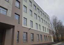 В Невском районе Петербурга закончено строительство поликлиники, рассчитанной на обслуживание 420 пациентов. Медучреждение расположено на Дальневосточном проспекте.