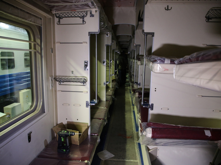 В Тверской области с поезда сняли пьяного дебошира, устроившего драку