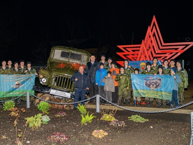 В Ярославле установили памятную инсталляцию в честь ярославцев, бравших Часов Яр
