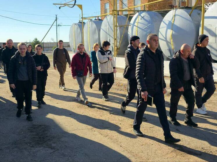 В День инженера херсонские студенты посетили Нижнесерогозский маслопрессовый завод