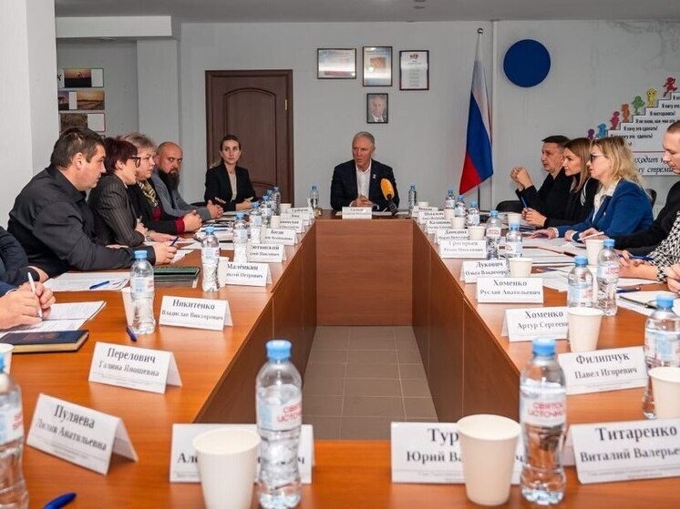 Губернатор Херсонской области провел совещание с главами муниципальных округов