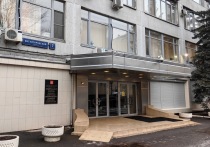 Отказаться от массового сбора с граждан согласий на обработку их персональных данных предложила Федеральная служба по надзору в сфере связи, информационных технологий и массовых коммуникаций (Роскомнадзор)