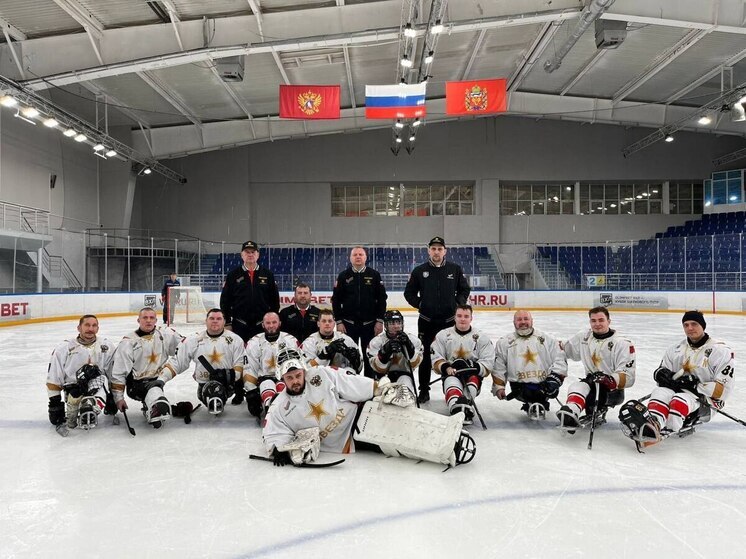 Петербургские спортсмены заняли 3 место на соревнованиях по следж-хоккею