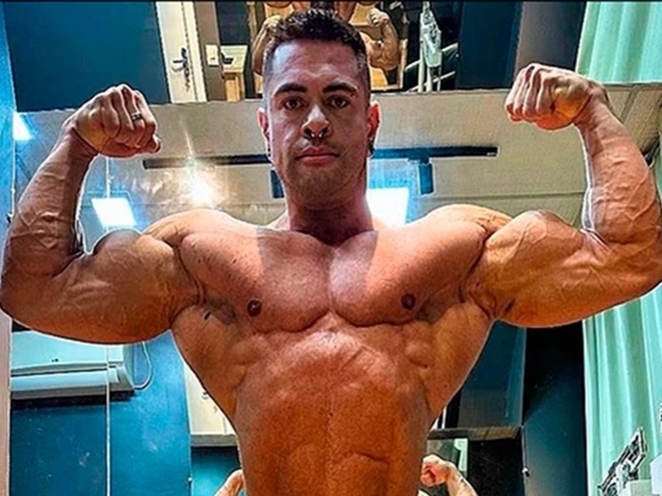 31-летний бодибилдер умер, расстроившись из-за смерти питомца