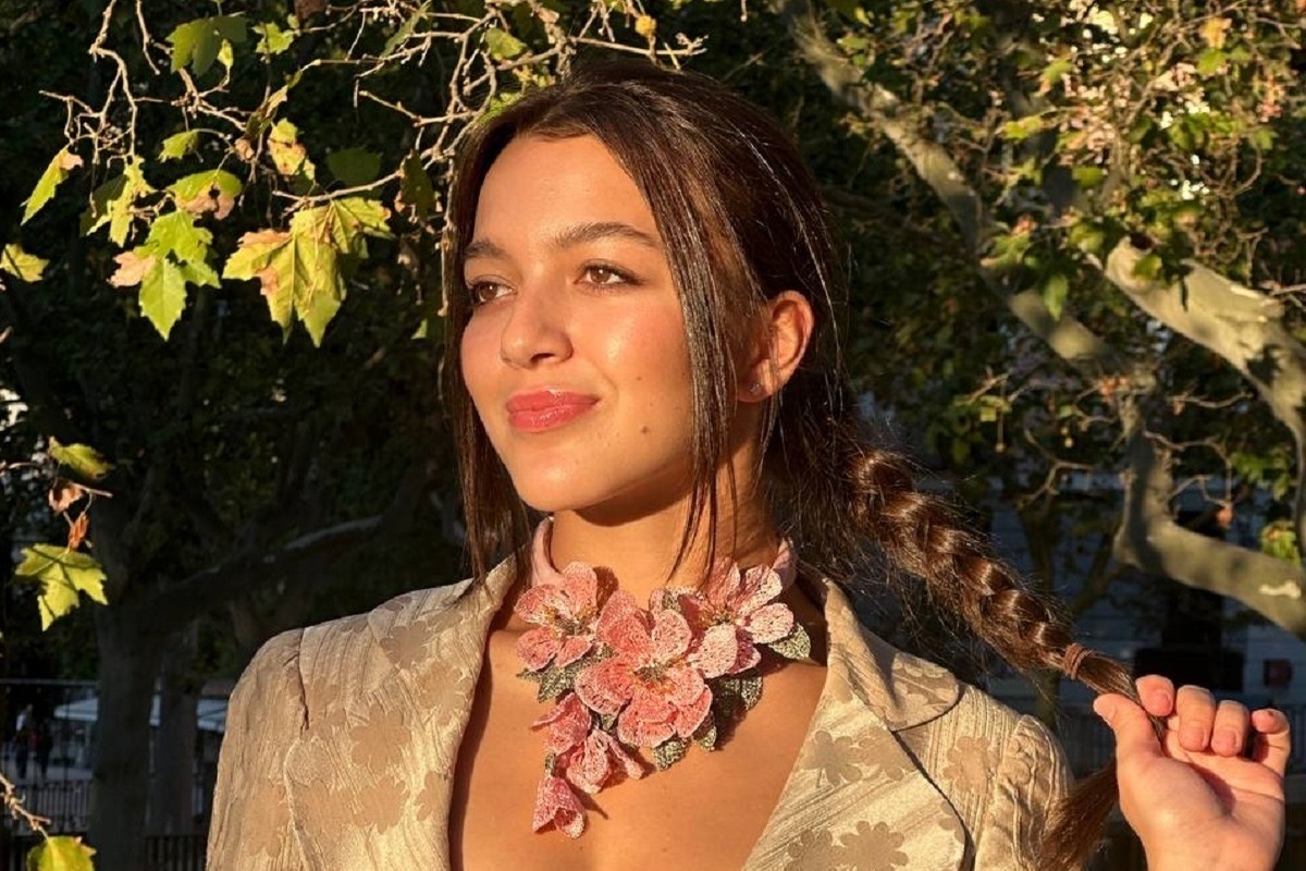 Ева Уварова покрасовалась в бикини и показала идеальный пресс