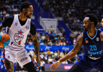 Регулярный чемпионат Единой лиги превратился в грузовик дальнобойщика, который, будет или не будет дороги, всё равно путь себе пробьёт. Внутри этого дальнобойщика команды начали проводить турнир, о котором только ленивый не заикался. Речь о турнире, который был сделан Единой лигой внутри сезона. В этом соревновании участвуют не только лучшие команды российского первенства, но и два иностранных коллектива. 