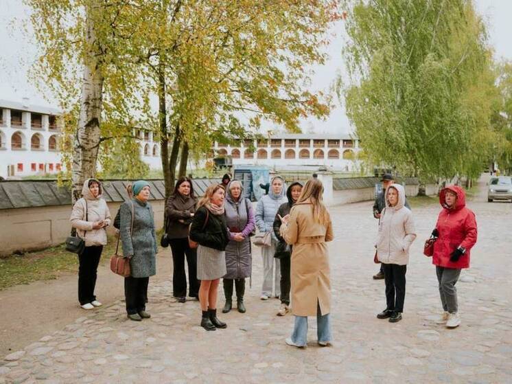 Еще семь экскурсоводов прошли аттестацию в Вологодской области