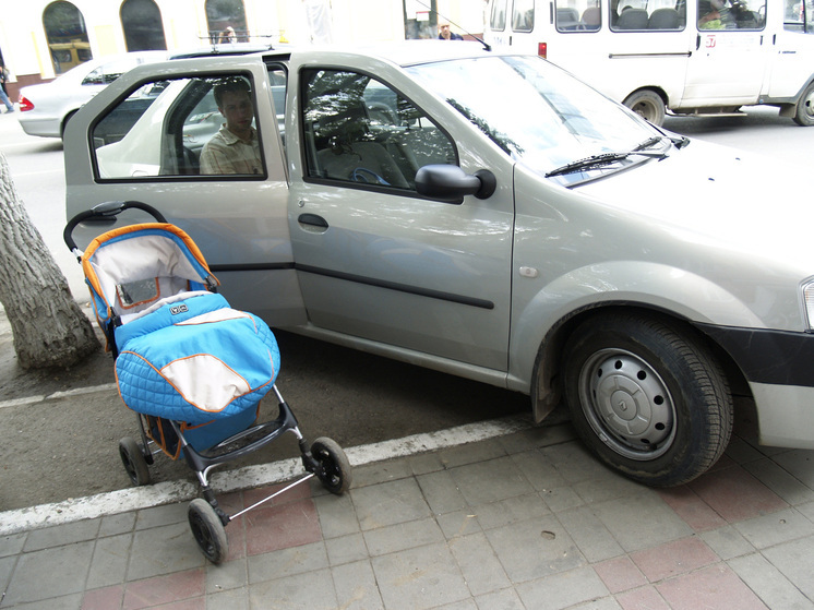 Платные парковки в Саратове окупили всего 4,5% затрат